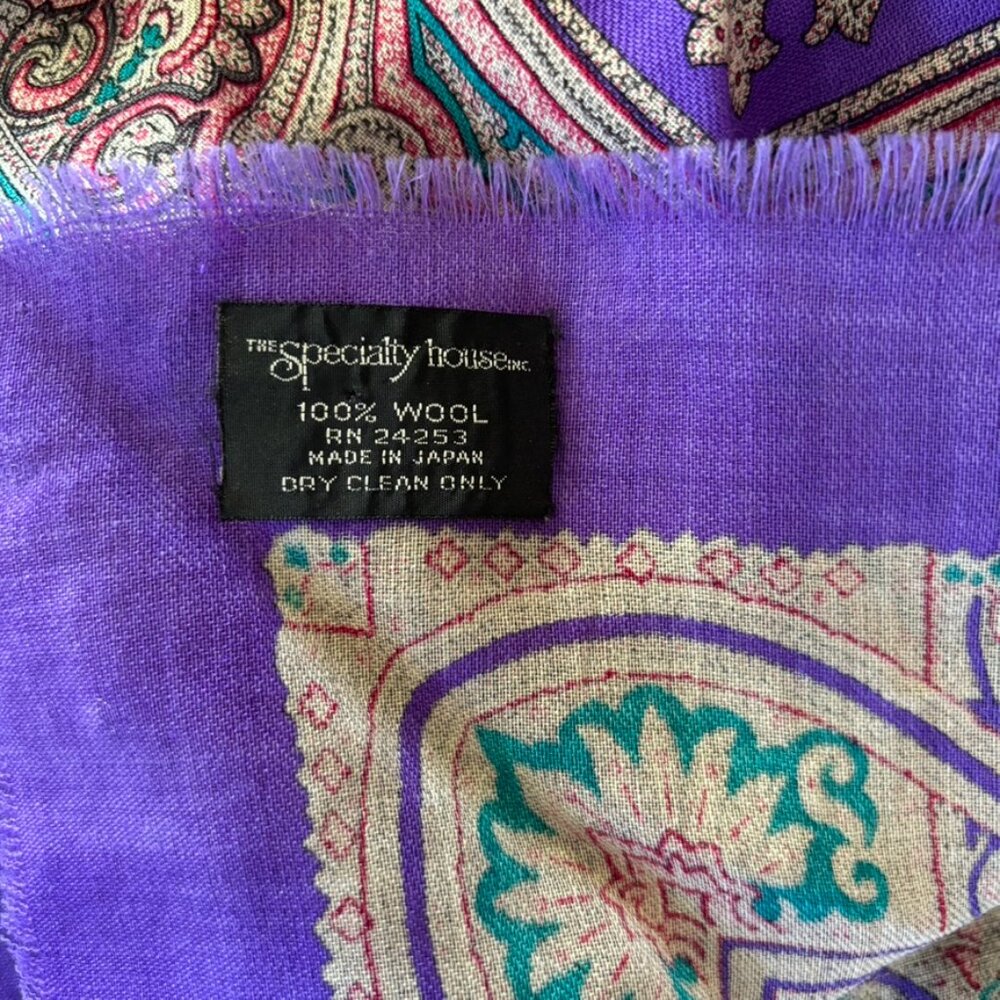Vintage 100% wool Specialty House Scarf 34" x 28" - Picture 4 of 4
